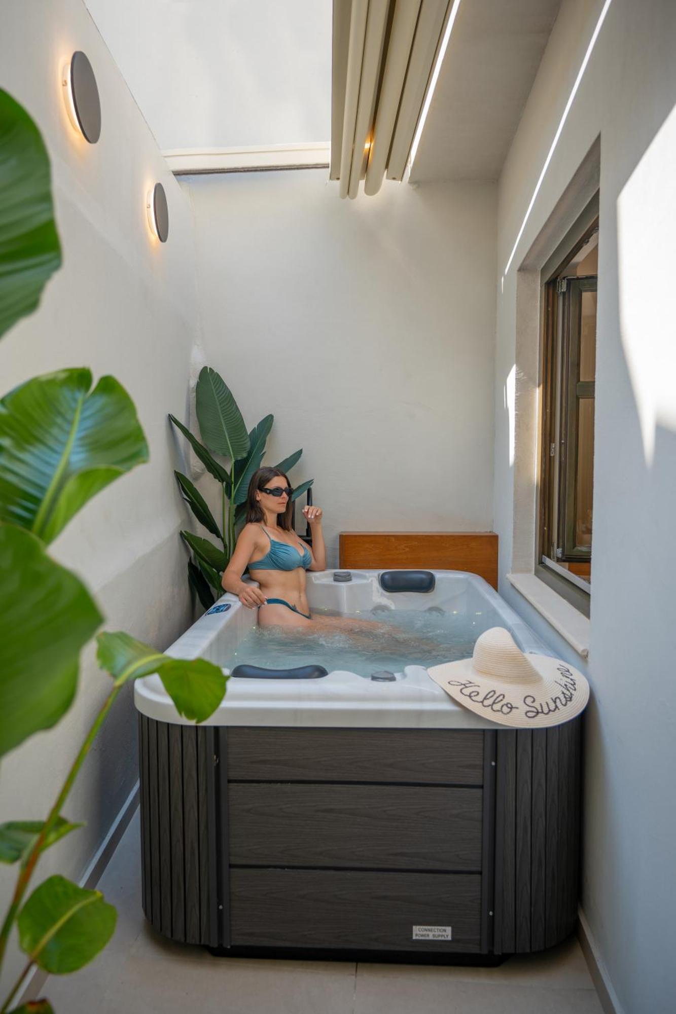 Rettimo Suites, Experience Luxury In The Heart Of Rethymno Esterno foto