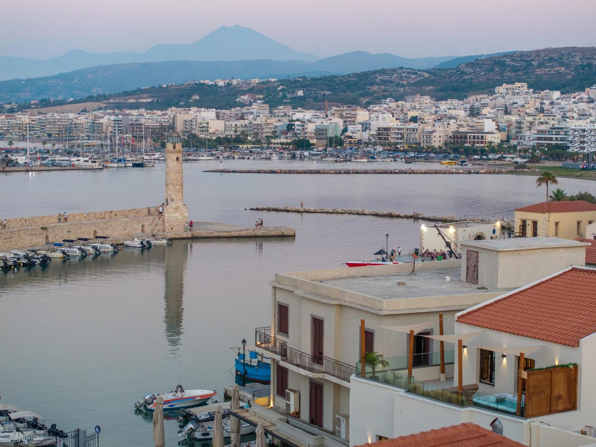 Rettimo Suites, Experience Luxury In The Heart Of Rethymno Esterno foto