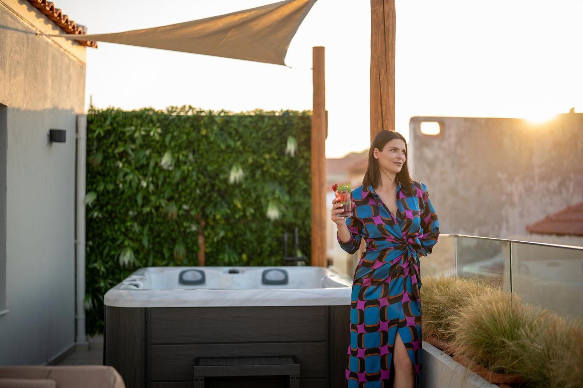 Rettimo Suites, Experience Luxury In The Heart Of Rethymno Esterno foto